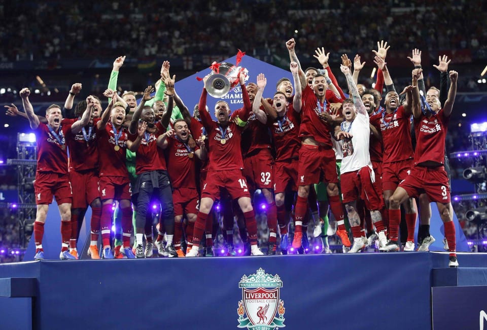 Salah, Van Dijk Sign Extensions with Liverpool F.C.